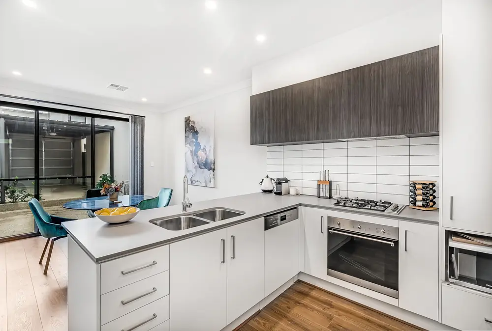 34 Norman Road, West Lakes, SA 5021 - photo 1